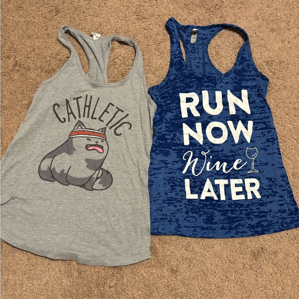 Workout Tank Tops Women’s Size M Lot of 2